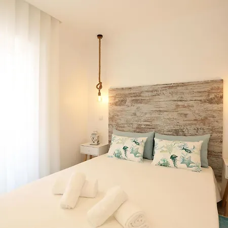 Sea & Sun Ii Nazaré